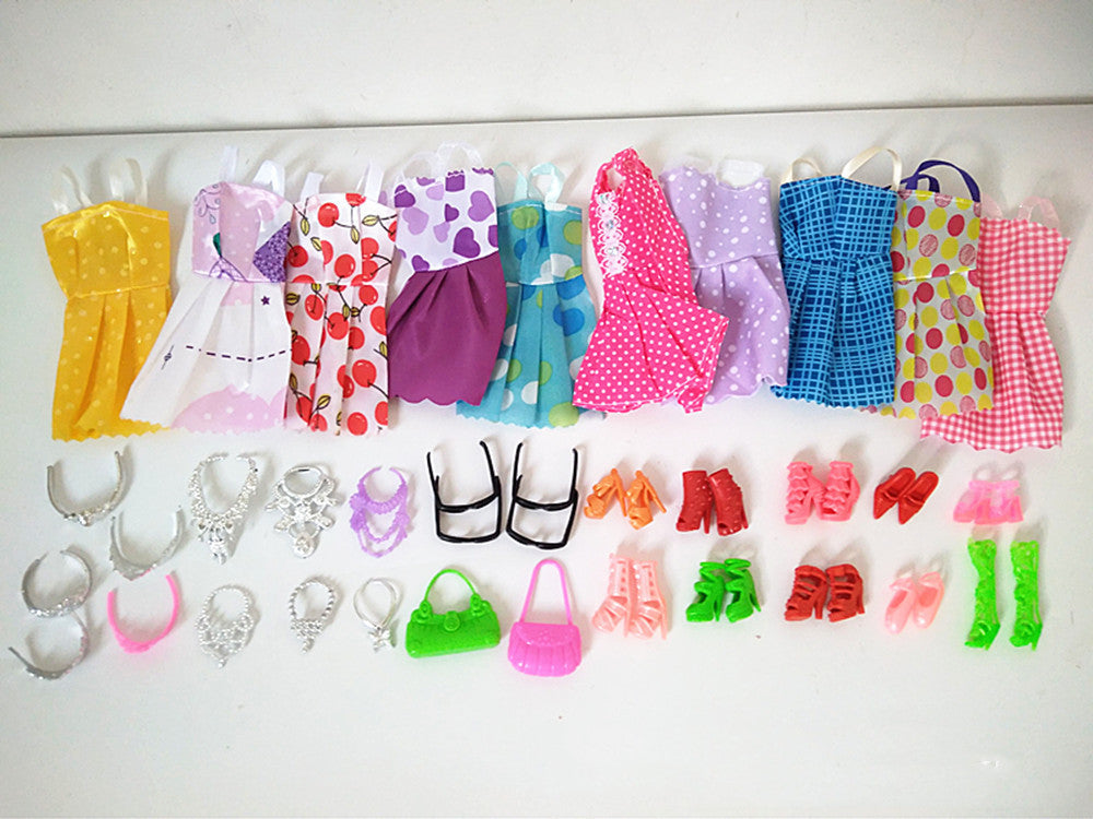 Children's Play House Doll Toy Dressing Set